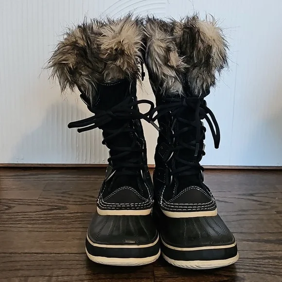 Sorel Joan Of Arctic Black Faux Fur Insulated Waterproof Winter Boots - Picture 4 of 12